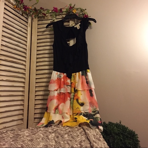 💕HP💕 Arden B. Tiered Dress - Picture 4 of 4
